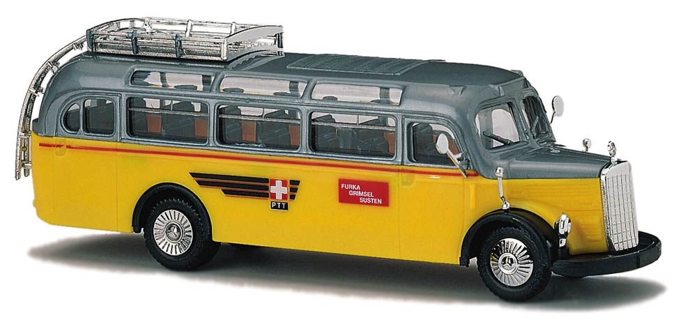 Schweizer Postbus MB O-3500