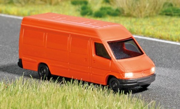 Mercedes-Benz Sprinter orange mit Beleuchtung