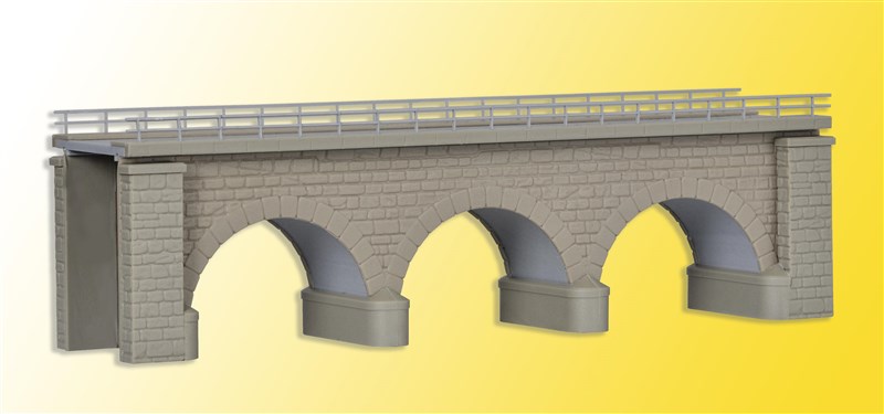 Erzberg-Brücke mit Eisebrecherpfeilern gerade