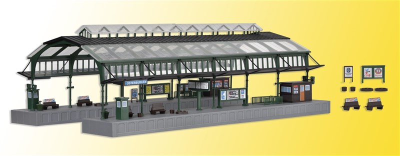 Bahnsteighalle grün