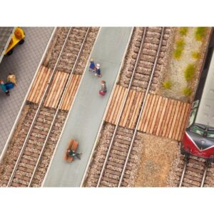 Laser-Cut Bahnübergang