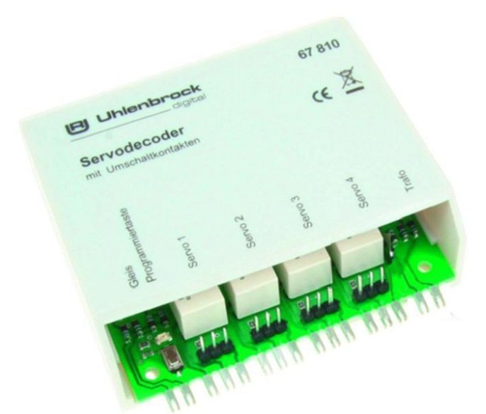 Servodecoder mit Relais für 4 Servos